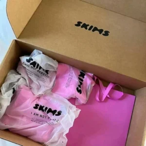 PALETTE DE VÊTEMENTS SKIMS