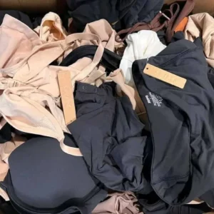 PALETTE DE VÊTEMENTS SKIMS
